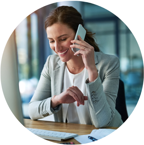 Discovery Service Procedure 1 Woman in front of laptop