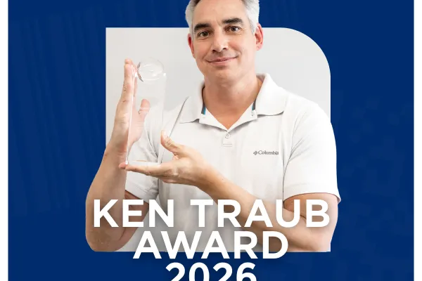 Michel Ottiker erhält den Ken Traub Award